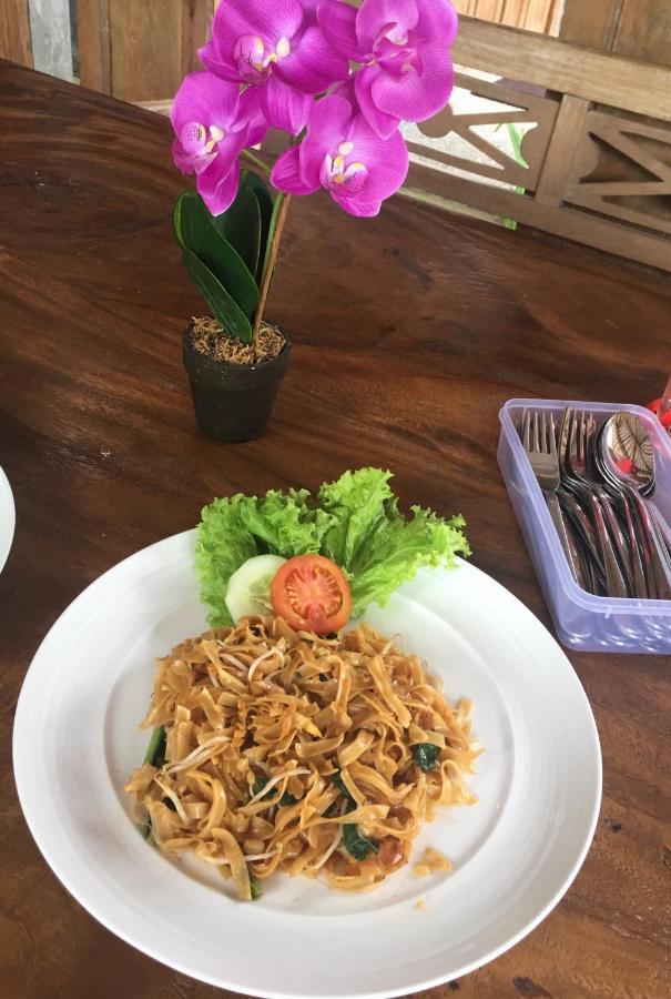 Kalak Watukarung Ristu Homestay المظهر الخارجي الصورة